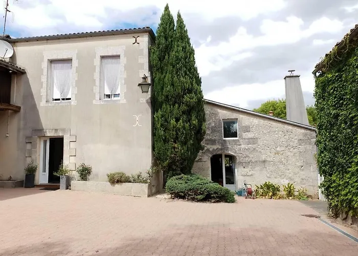 Maison A La Campagne * Saint-Palais-de-Negrignac
