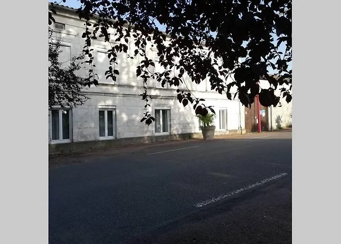 Maison A La Campagne * Saint-Palais-de-Negrignac